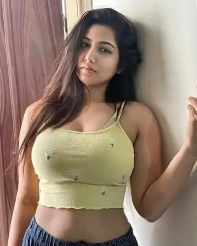 Escorts Thasra